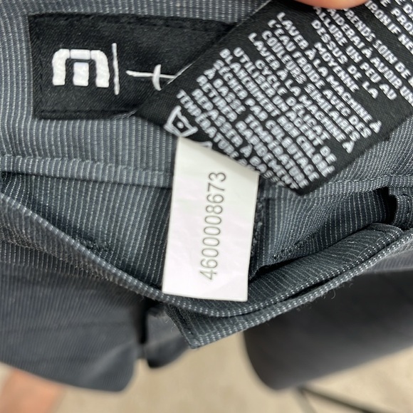 Travis Mathew Shorts Mens Gray Golf Performance Stretch Chino 10" Casual 34 - Picture 4 of 7